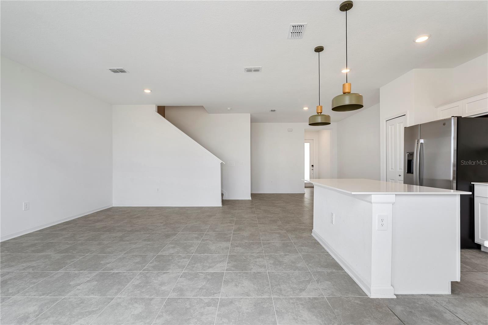 264 NINE IRON DR, DAVENPORT, FL — photo 12