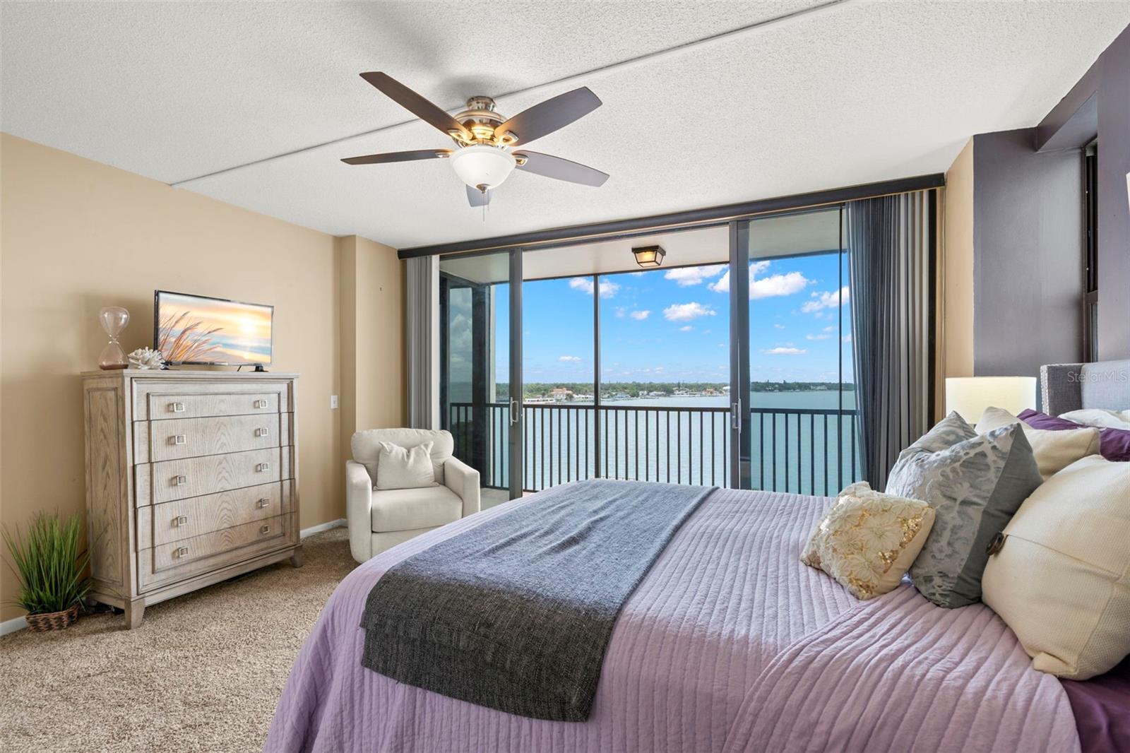 7100 SUNSHINE SKYWAY LN S #703, ST PETERSBURG, FL — photo 16