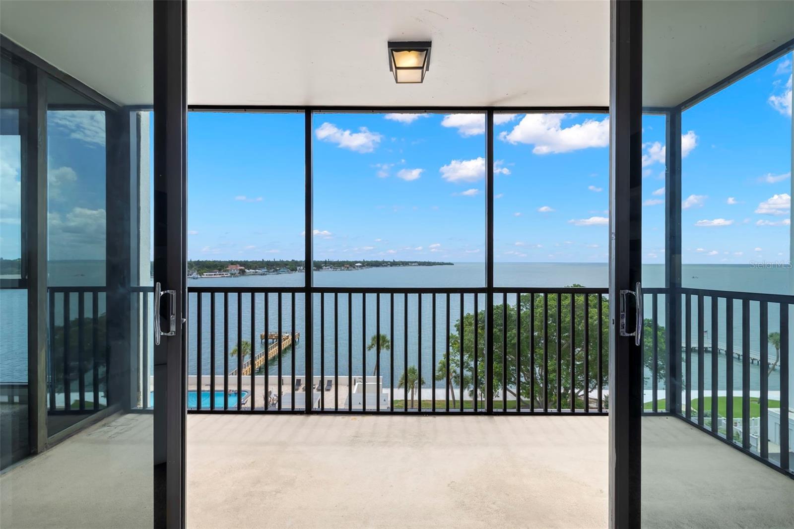 7100 SUNSHINE SKYWAY LN S #703, ST PETERSBURG, FL — photo 17