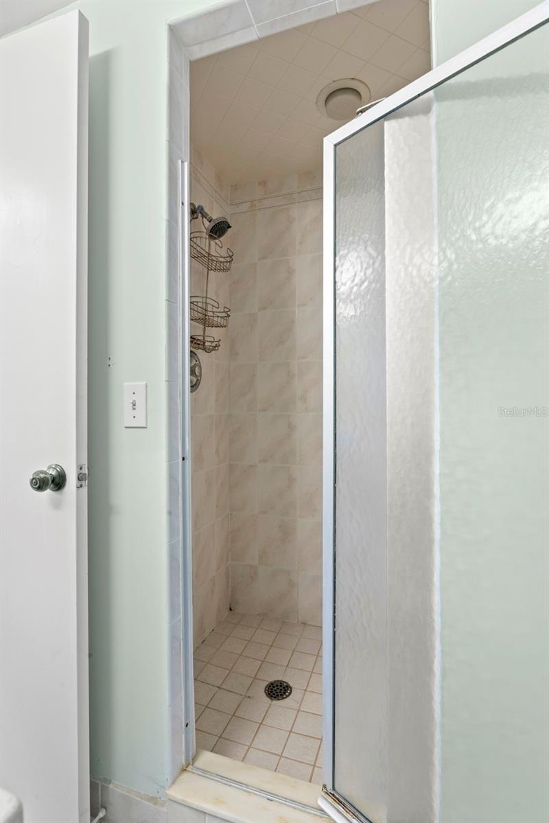 7100 SUNSHINE SKYWAY LN S #703, ST PETERSBURG, FL — photo 29