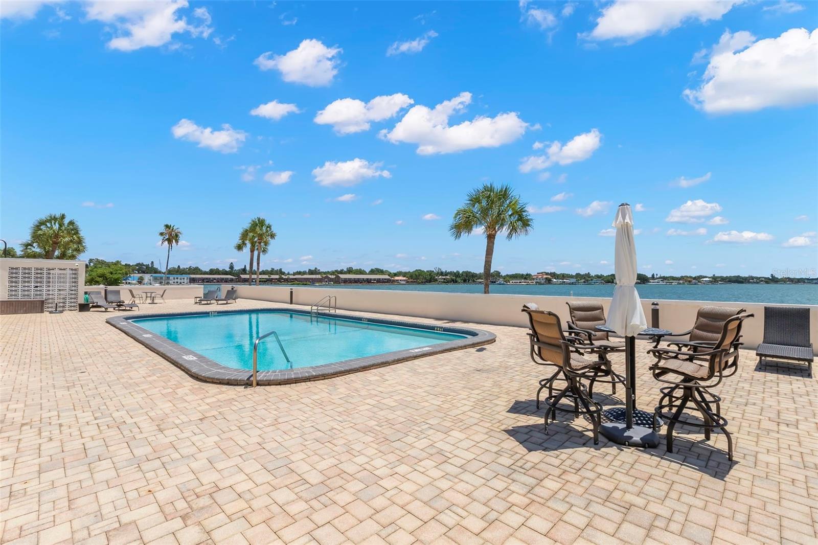 7100 SUNSHINE SKYWAY LN S #703, ST PETERSBURG, FL — photo 31