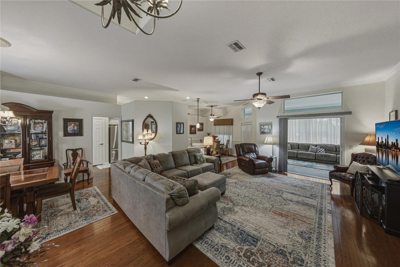 12215 WOODLANDS CIR, DADE CITY, FL — photo 10