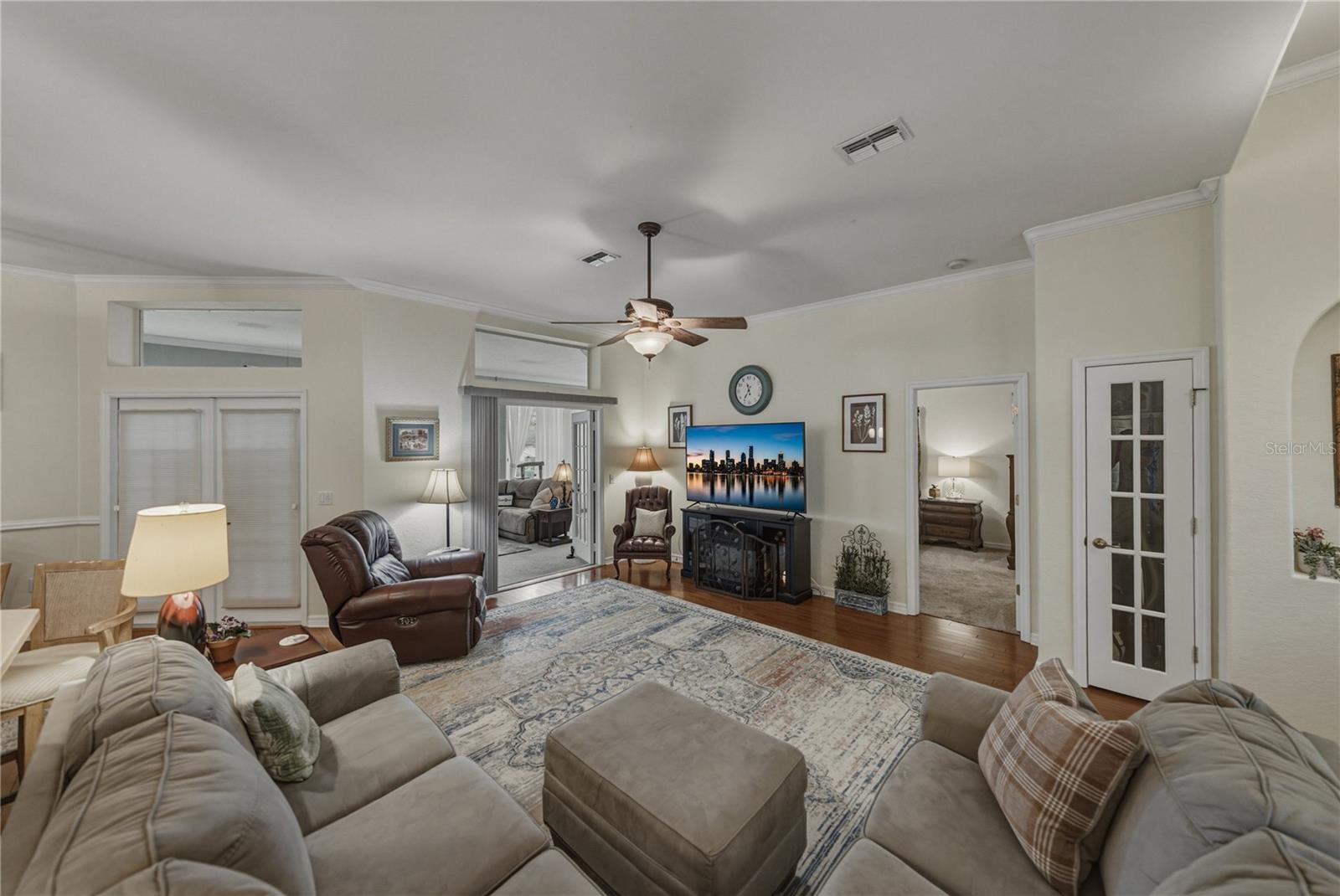 12215 WOODLANDS CIR, DADE CITY, FL — photo 13