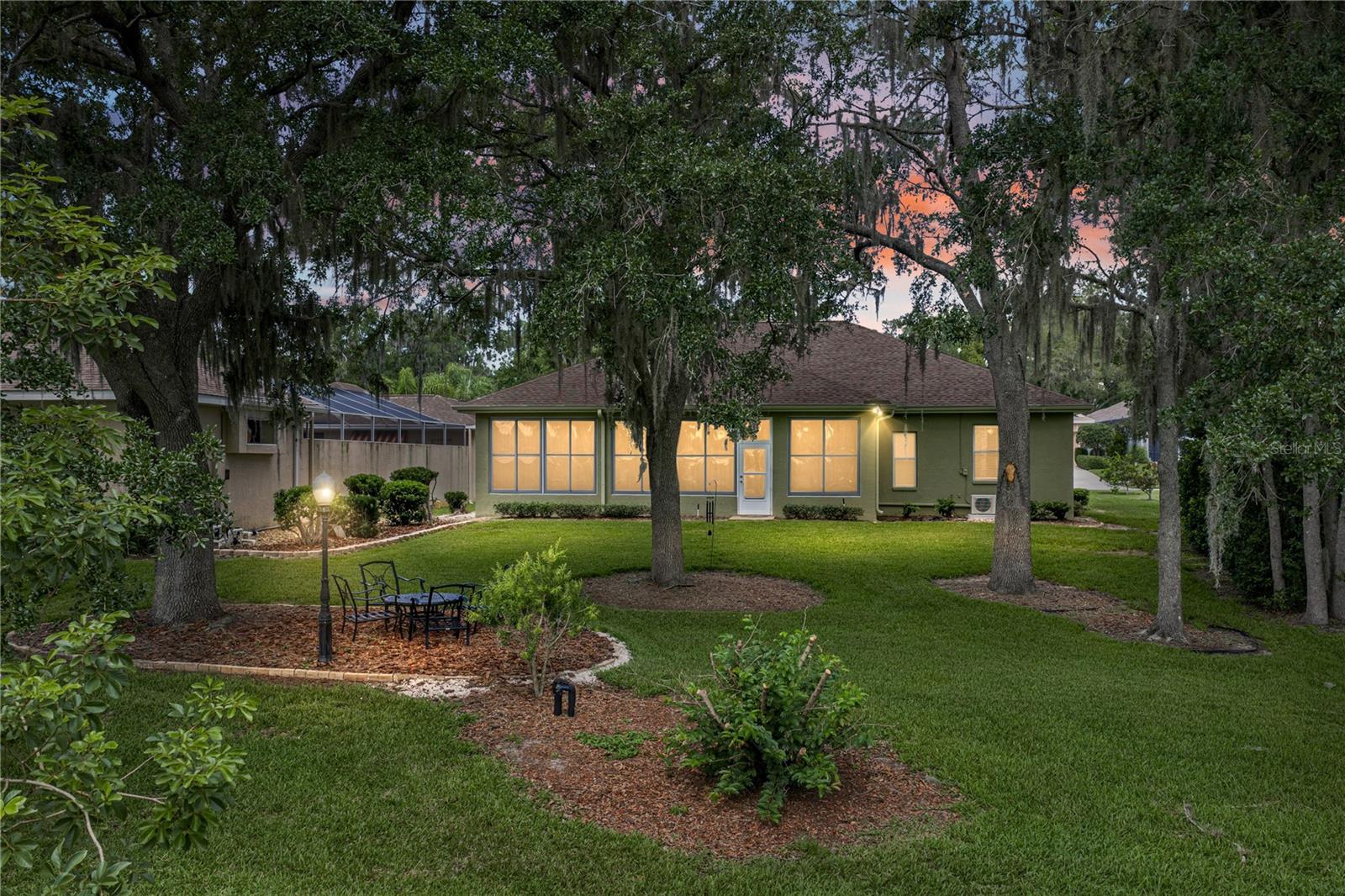 12215 WOODLANDS CIR, DADE CITY, FL — photo 45