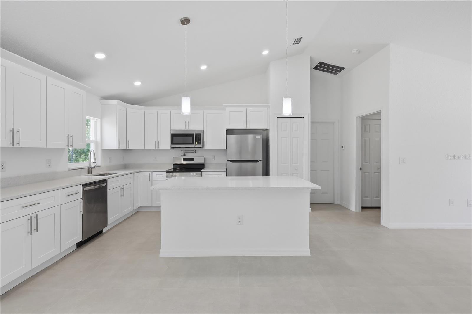 3 SEQUOIA DRIVE TRCE, OCKLAWAHA, FL — photo 13