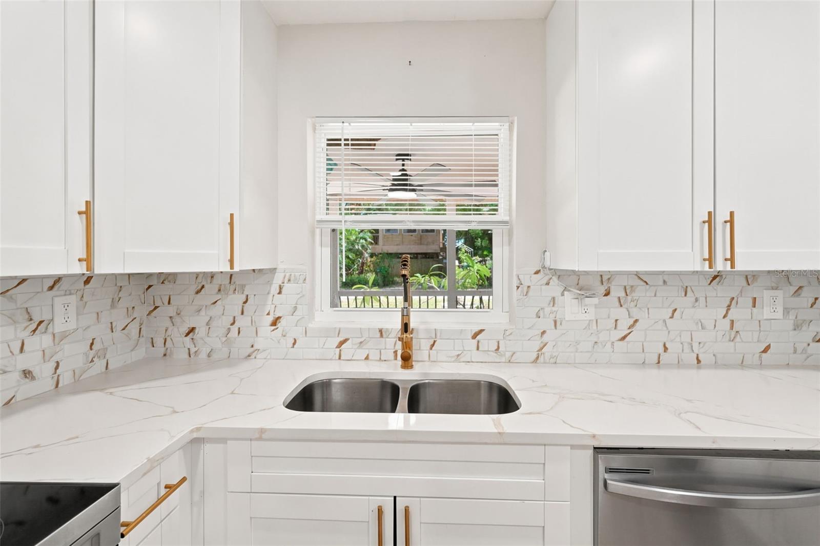 6691 56TH AVE N, ST PETERSBURG, FL — photo 7