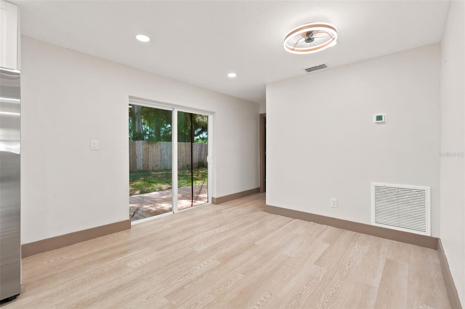 6691 56TH AVE N, ST PETERSBURG, FL — photo 25