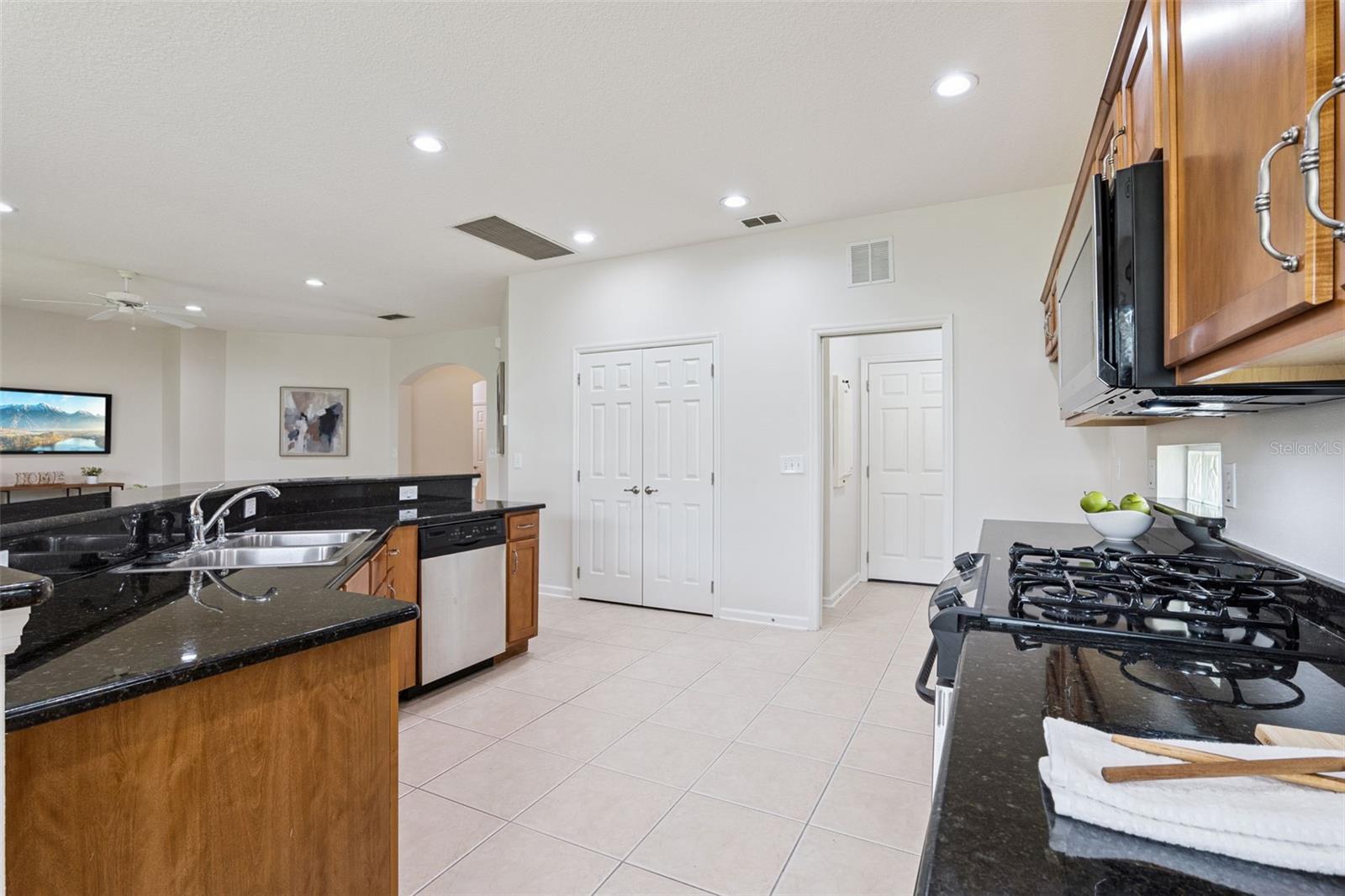110 OVERTON GARDENS LANE, DELAND, FL — photo 14