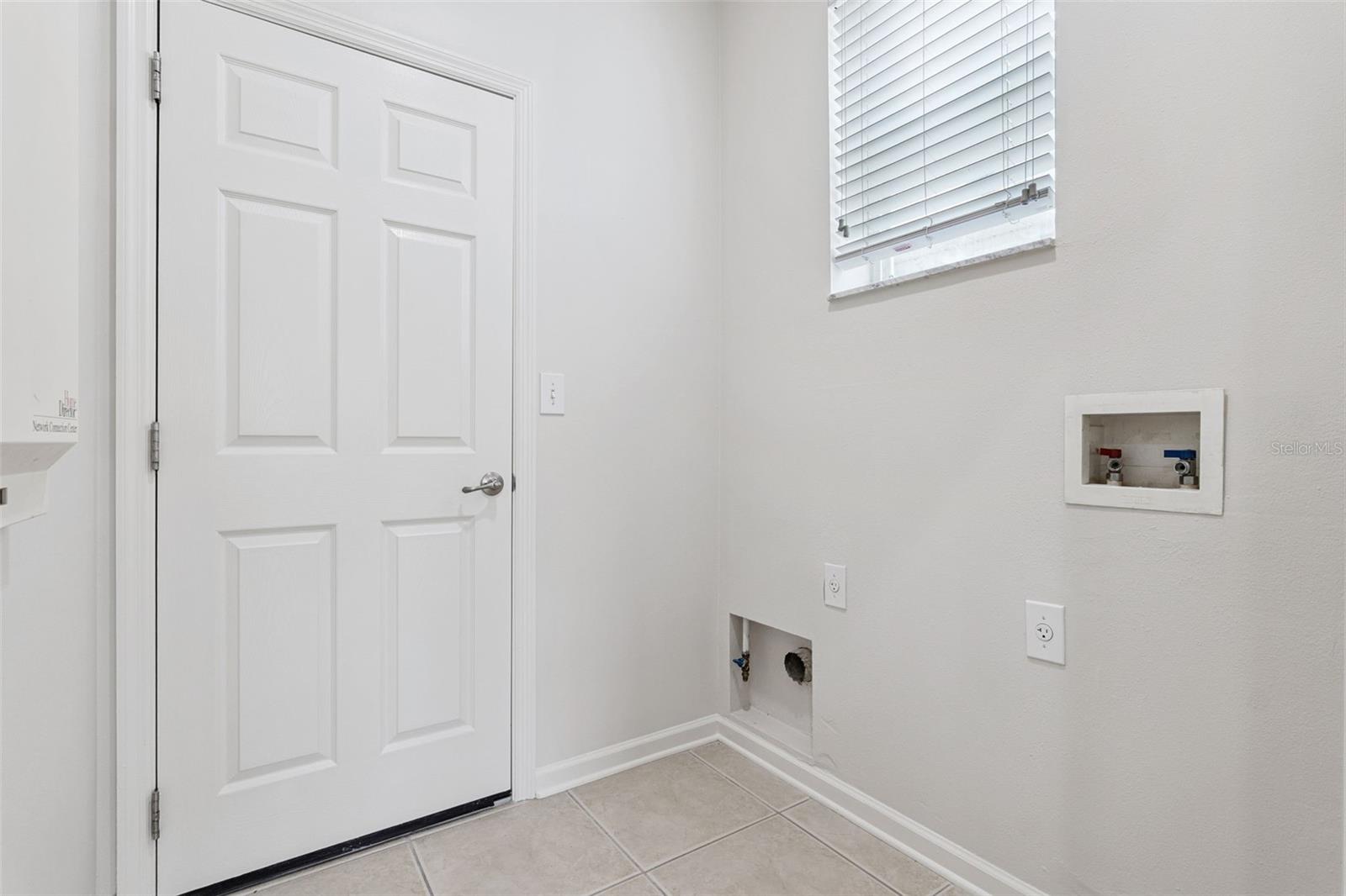 110 OVERTON GARDENS LANE, DELAND, FL — photo 28