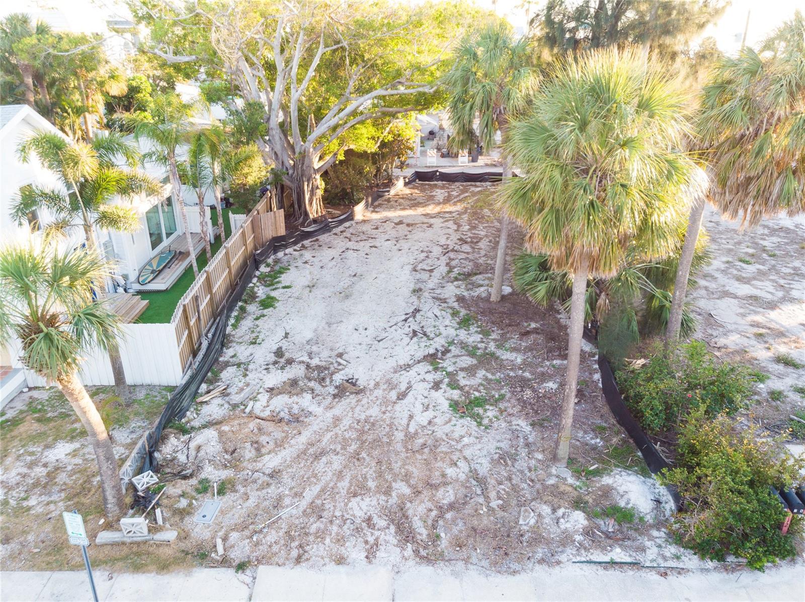110 4TH AVE, ST PETE BEACH, FL — photo 3