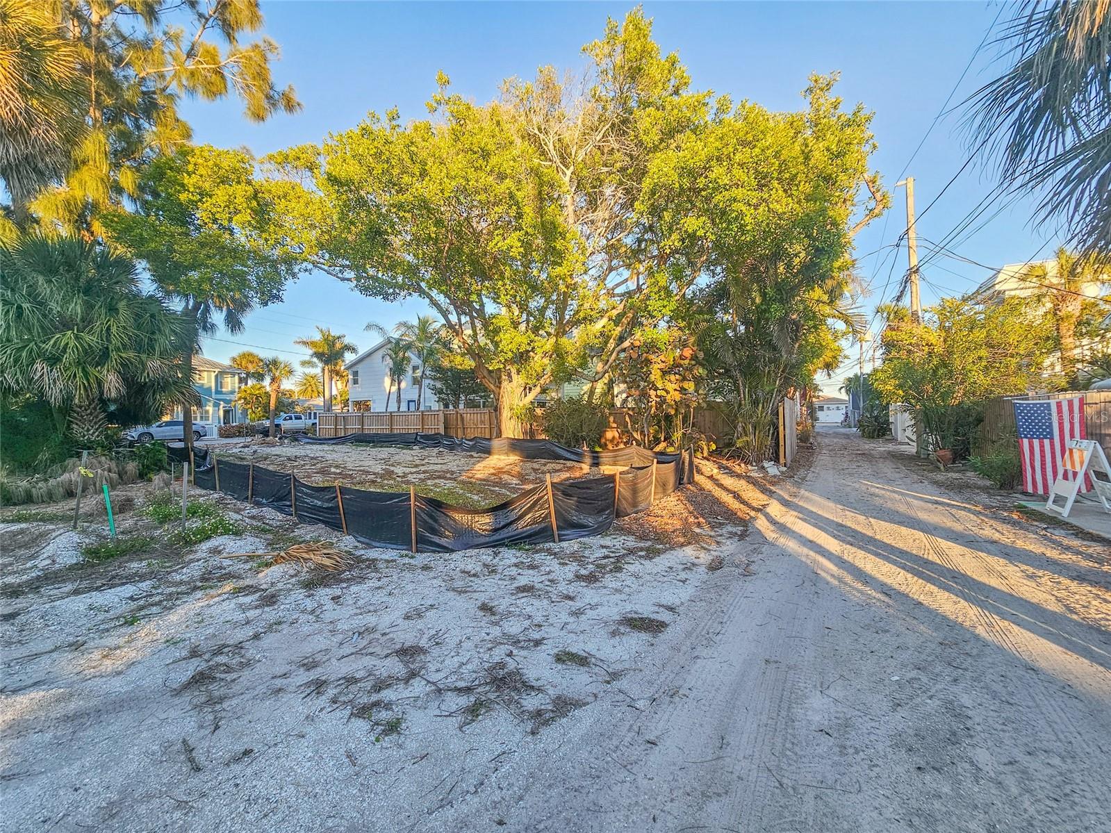 110 4TH AVE, ST PETE BEACH, FL — photo 5