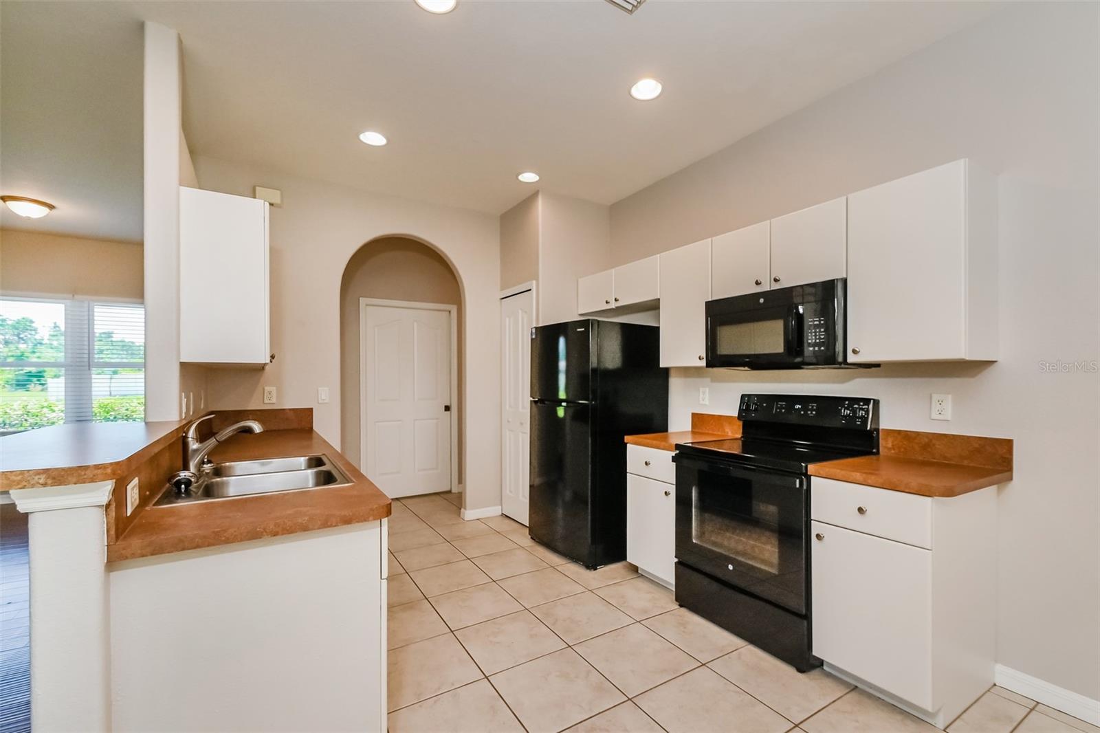 4141 MERMELL CIR, NORTH PORT, FL — photo 6