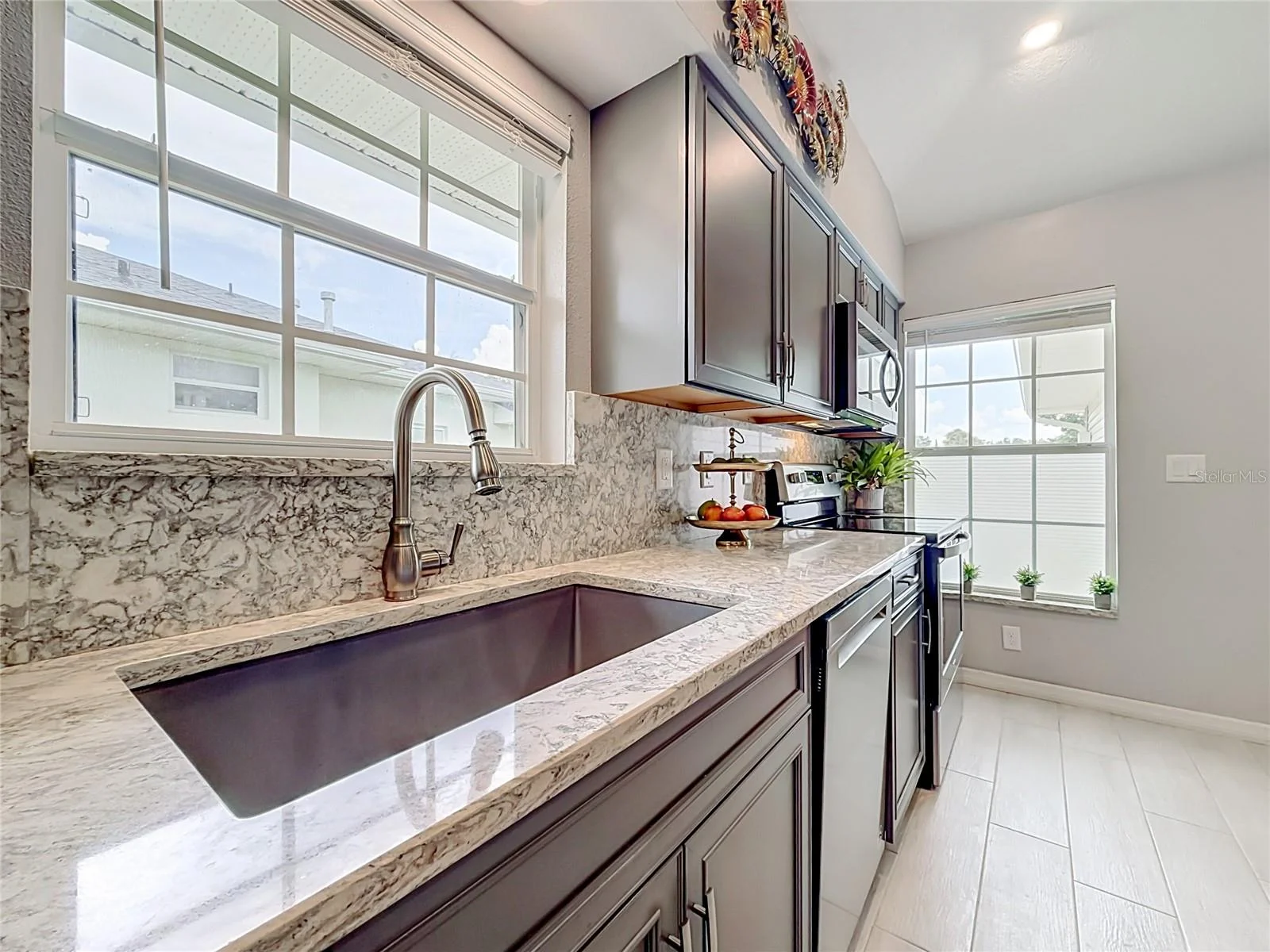 5859 PRINCESS CAROLINE PL, LEESBURG, FL — photo 16