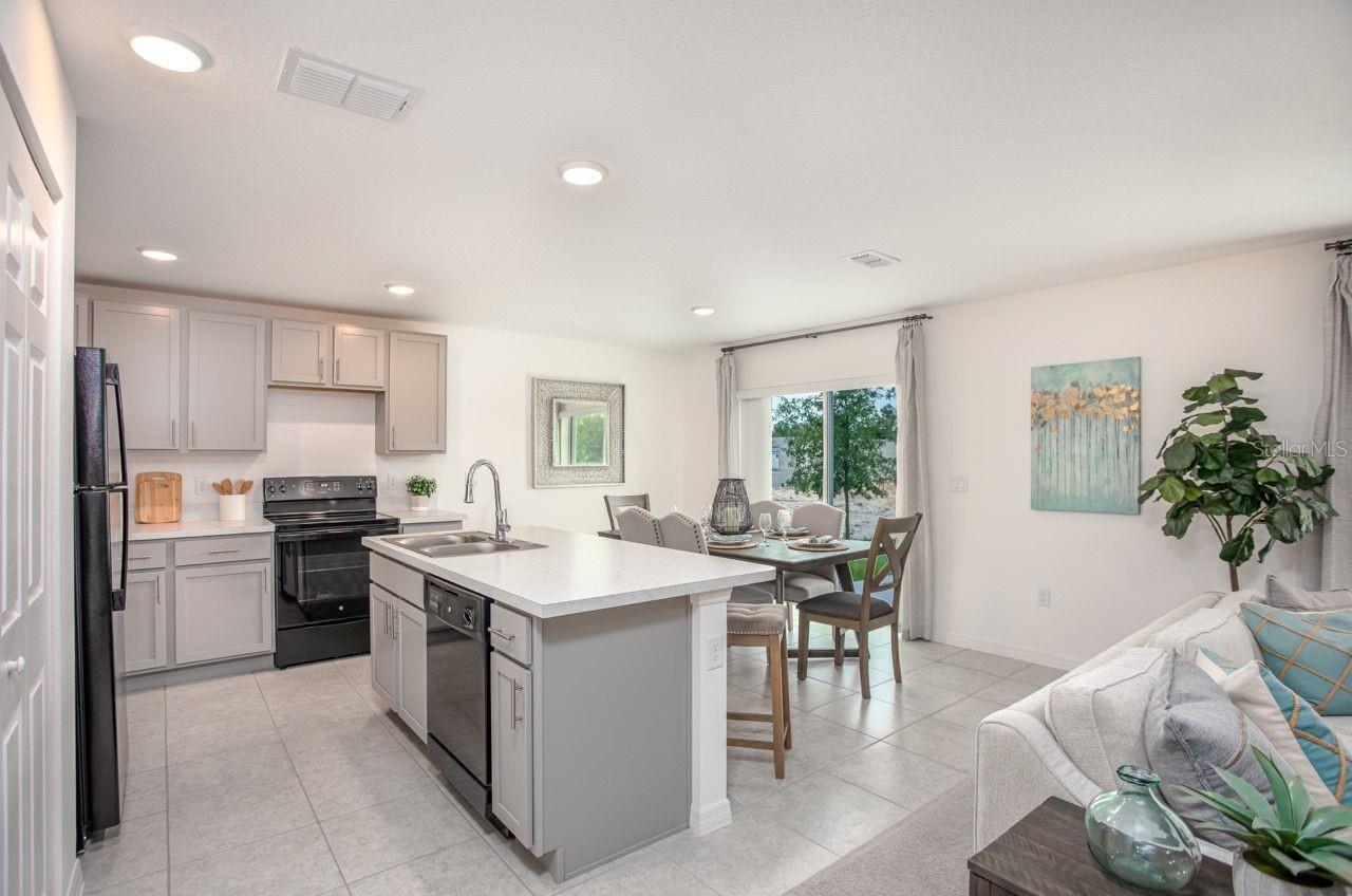 2802 W STRIBLIN DR, CITRUS SPRINGS, FL — photo 4