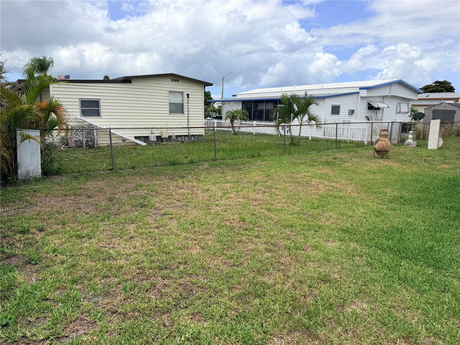 208 50TH AVENUE DR E, BRADENTON, FL — photo 6