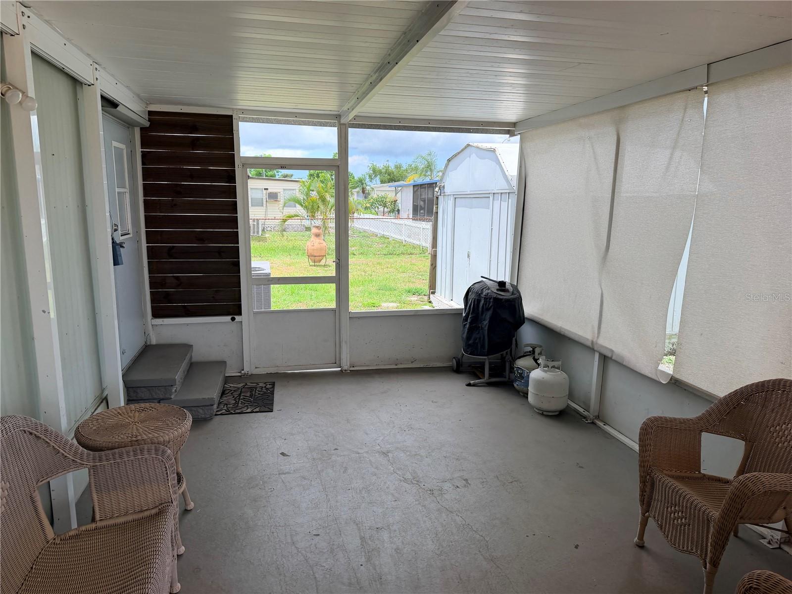 208 50TH AVENUE DR E, BRADENTON, FL — photo 7