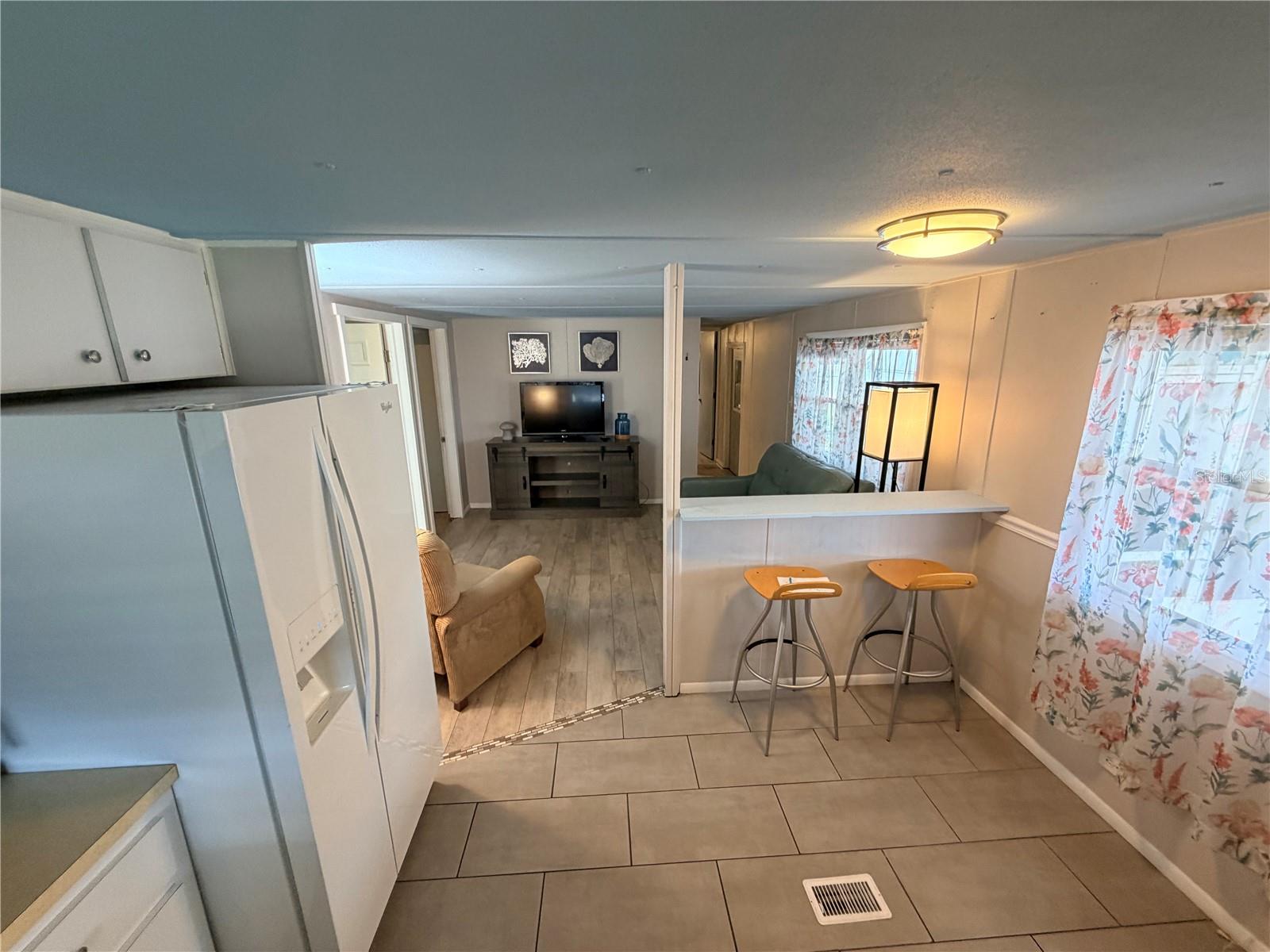 208 50TH AVENUE DR E, BRADENTON, FL — photo 14