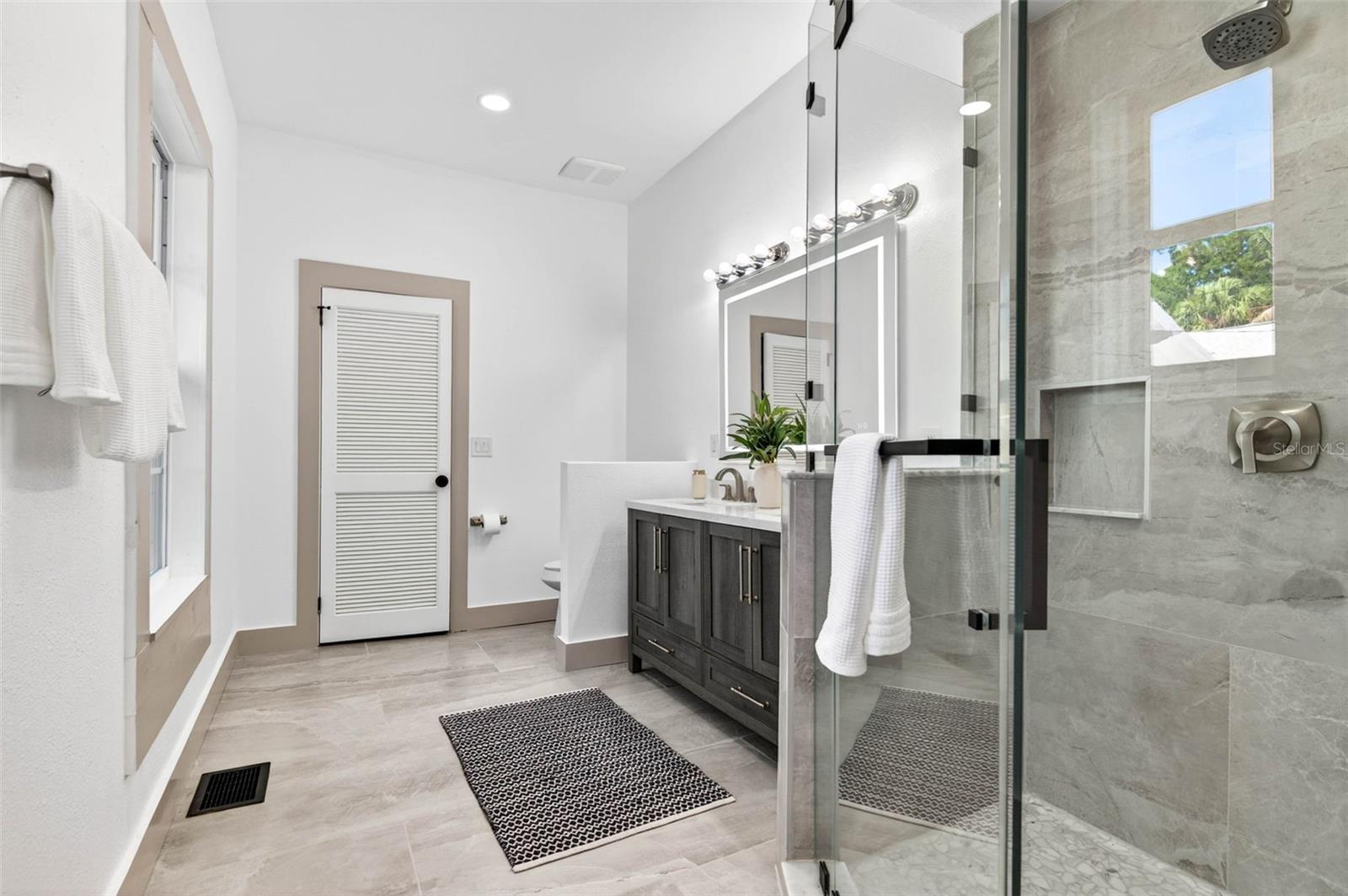 1330 CHERRY ST NE, ST PETERSBURG, FL — photo 24