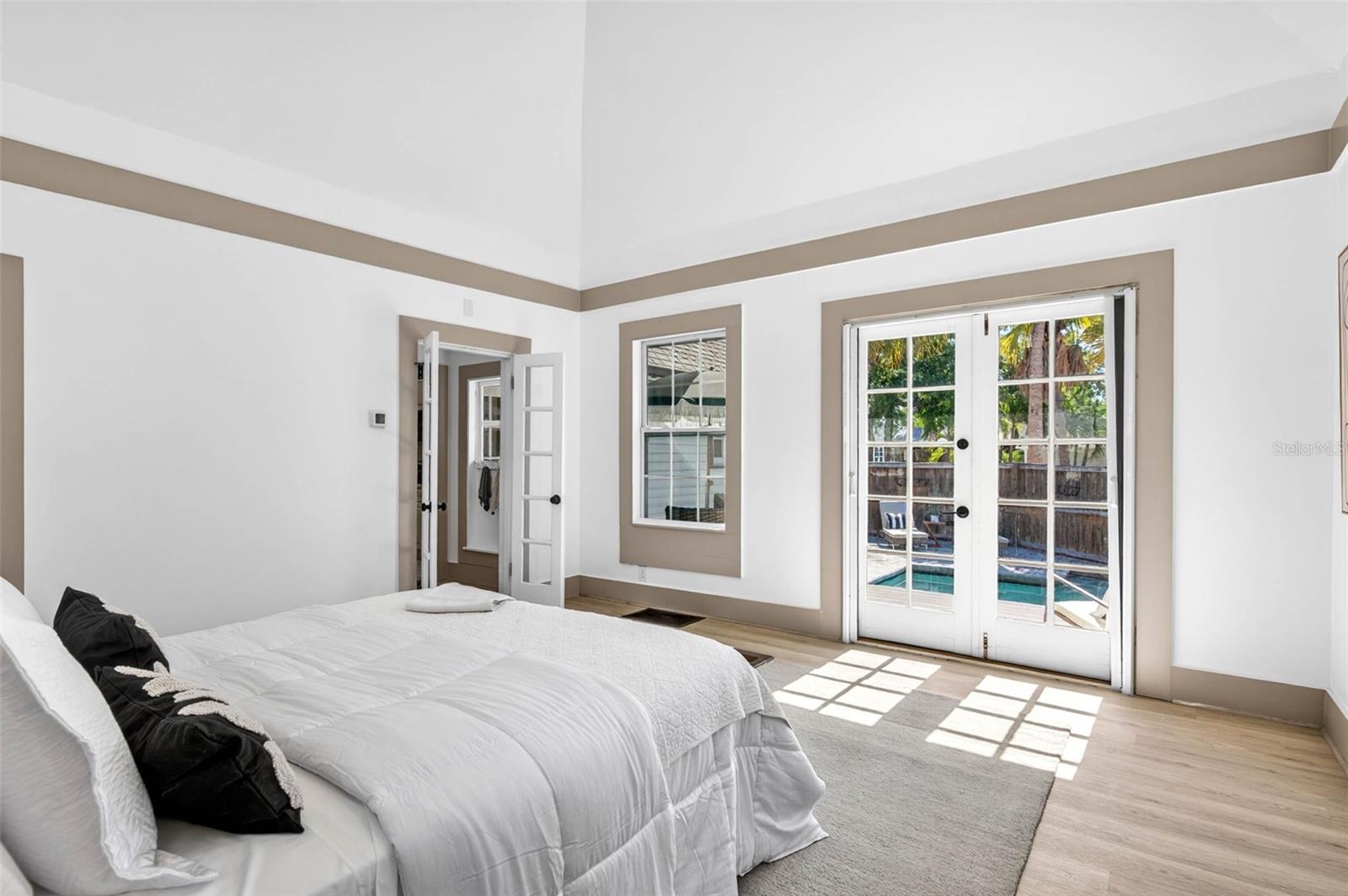 1330 CHERRY ST NE, ST PETERSBURG, FL — photo 26