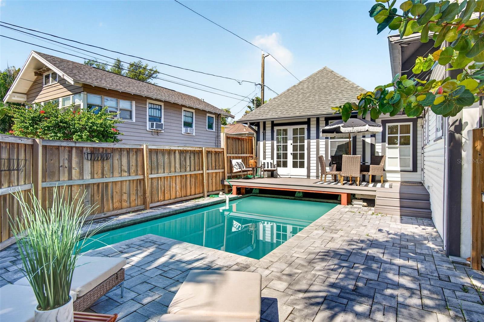 1330 CHERRY ST NE, ST PETERSBURG, FL — photo 42