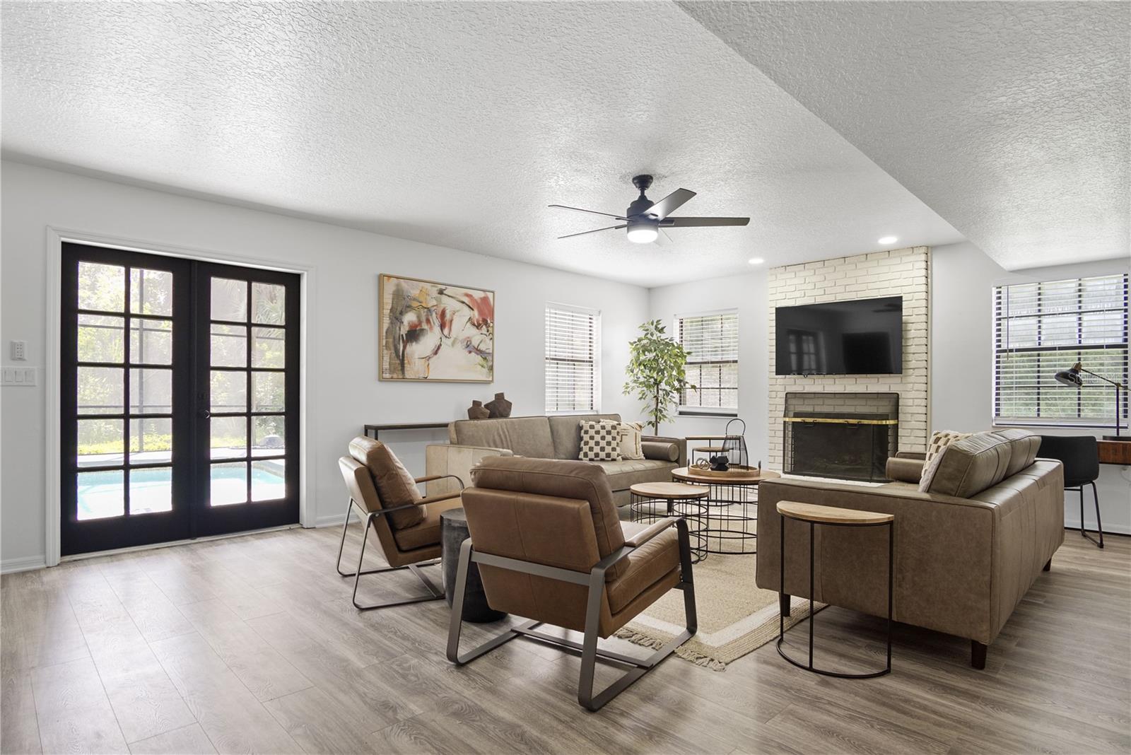 2540 ALBANY DR, KISSIMMEE, FL — photo 35