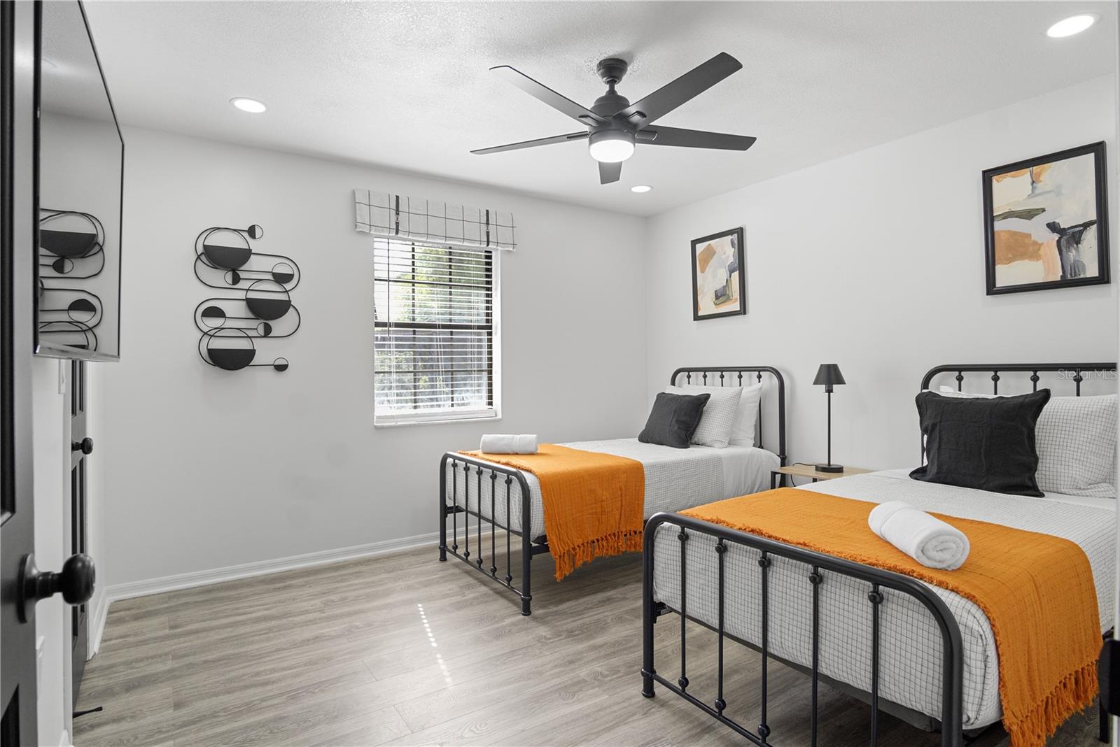 2540 ALBANY DR, KISSIMMEE, FL — photo 42