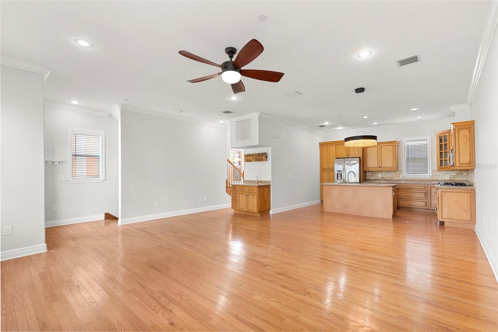 905 VILLA VENICIA WAY, TAMPA, FL — photo 8