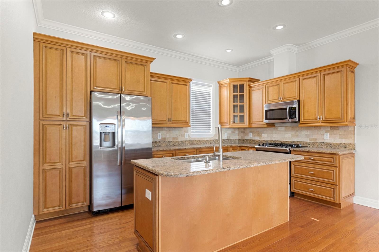905 VILLA VENICIA WAY, TAMPA, FL — photo 12