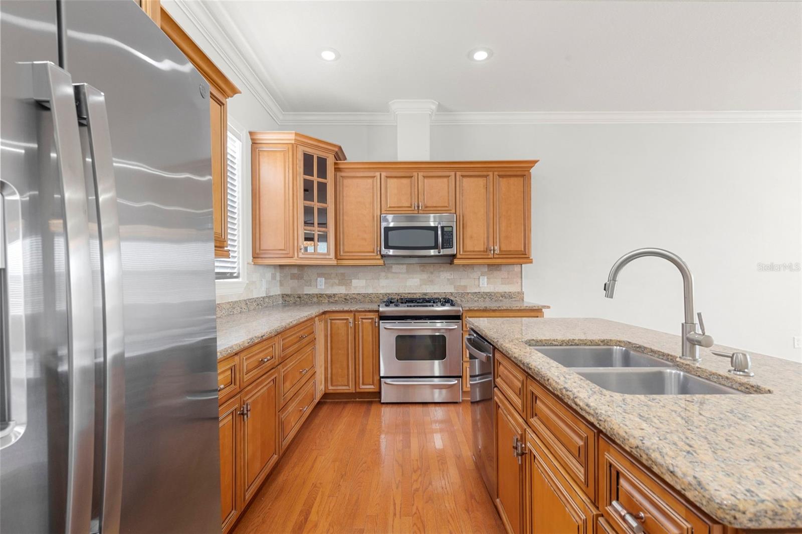 905 VILLA VENICIA WAY, TAMPA, FL — photo 13