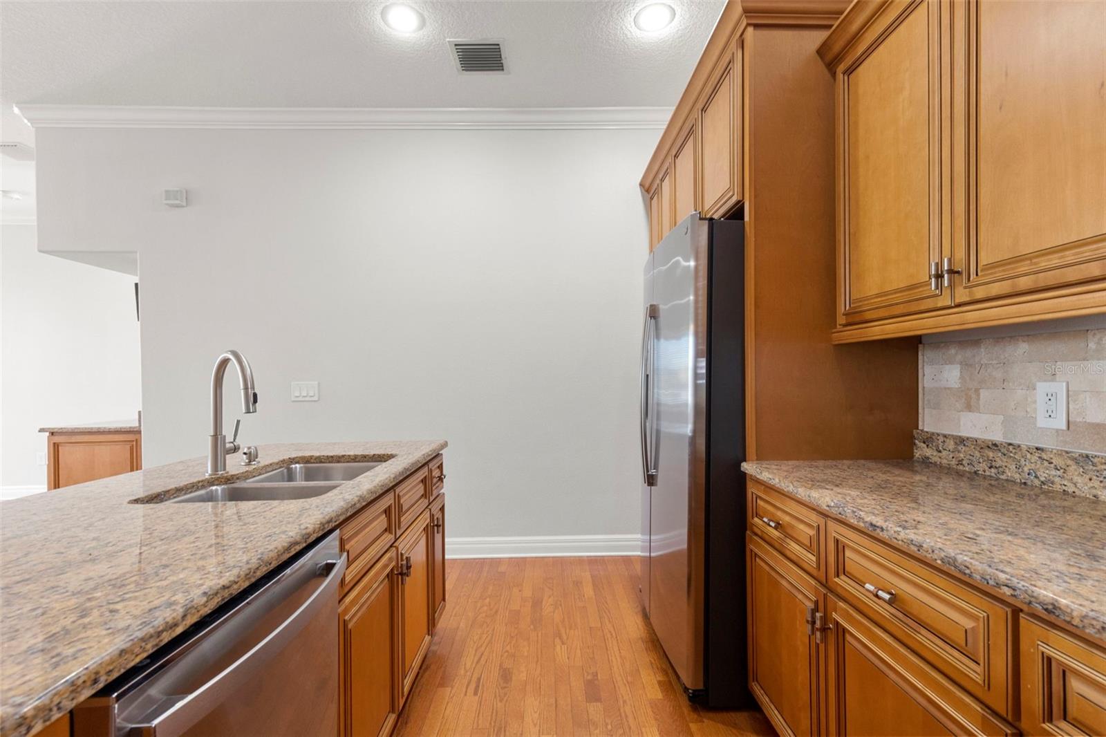 905 VILLA VENICIA WAY, TAMPA, FL — photo 14