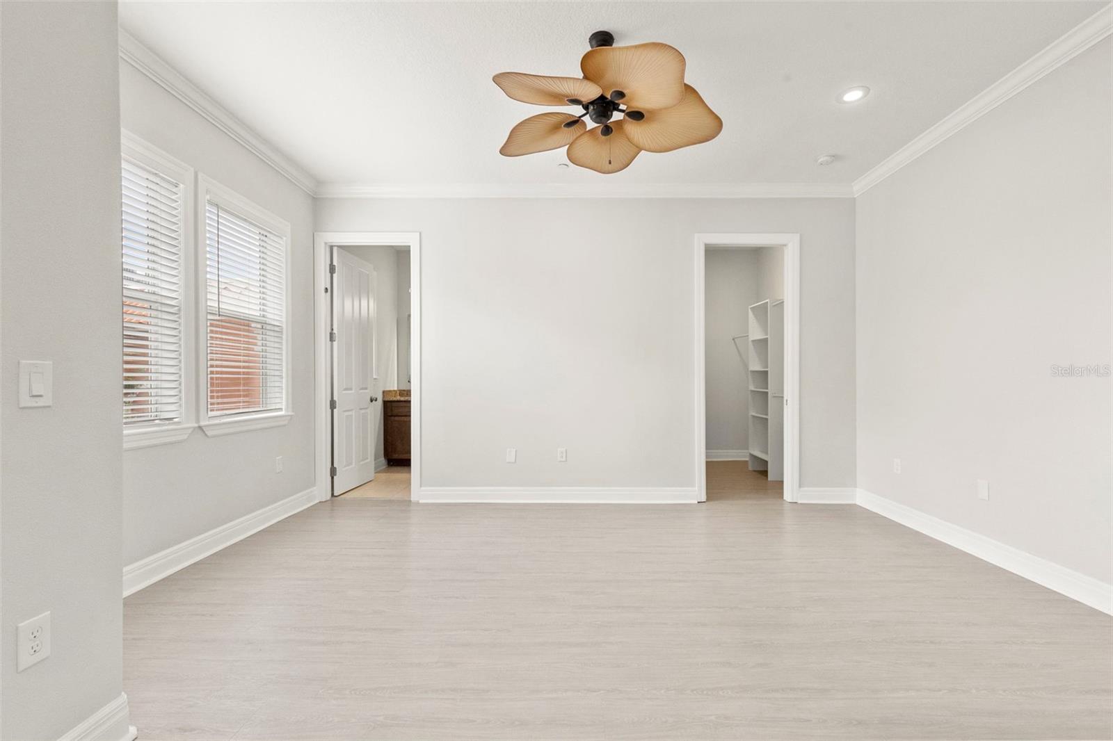 905 VILLA VENICIA WAY, TAMPA, FL — photo 26