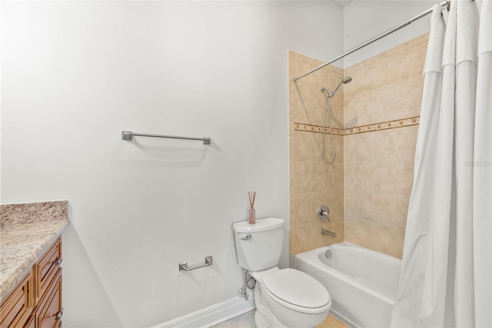 905 VILLA VENICIA WAY, TAMPA, FL — photo 37