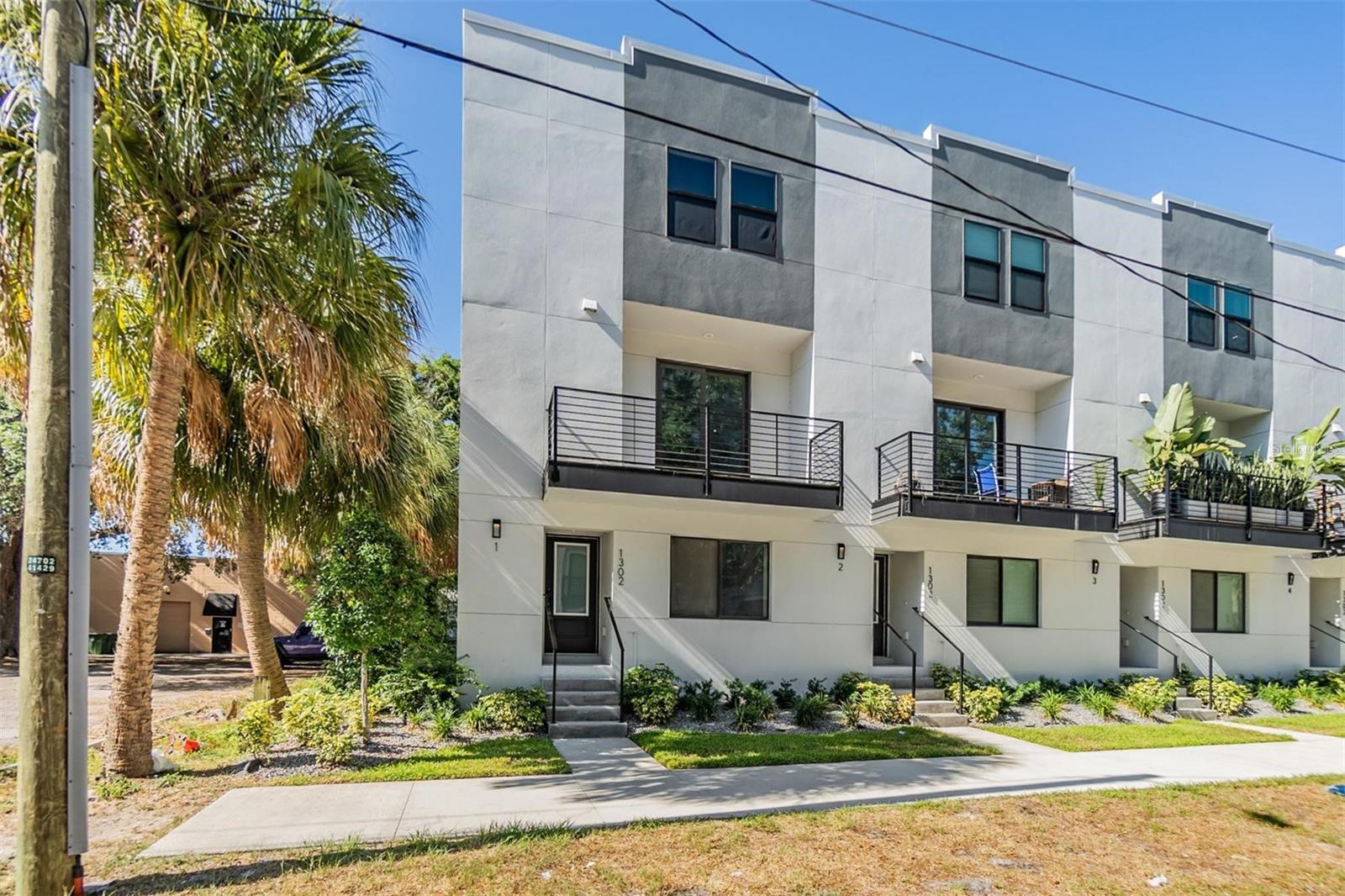 1302 W CARMEN ST #1, TAMPA, FL