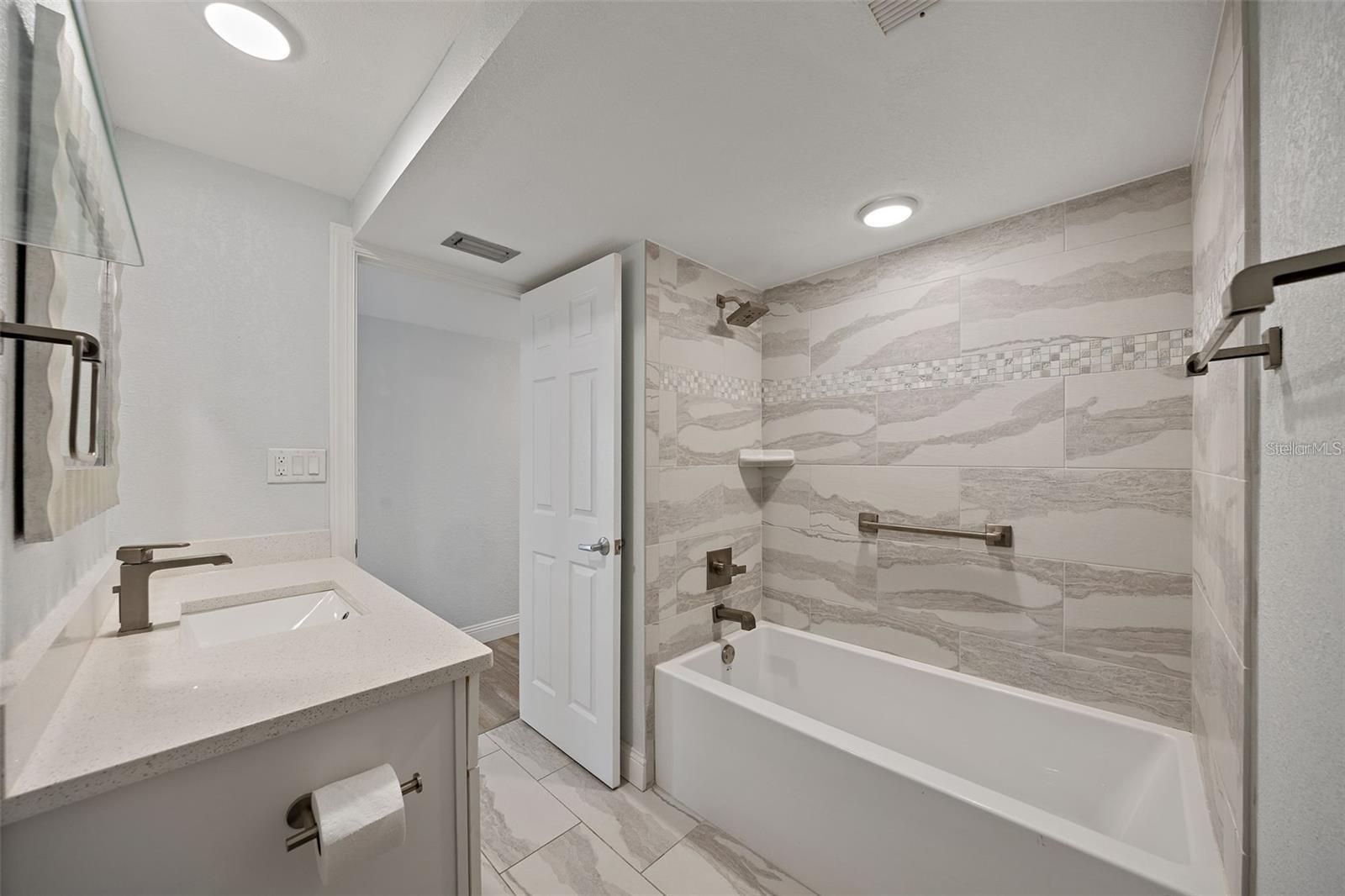 4141 BAYSHORE BLVD #1702, TAMPA, FL — photo 18