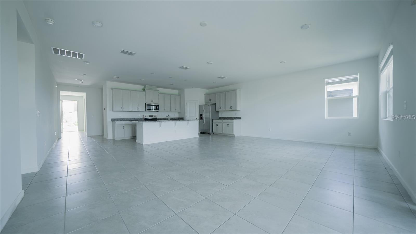 1194 BOARDWALK PL, KISSIMMEE, FL — photo 2