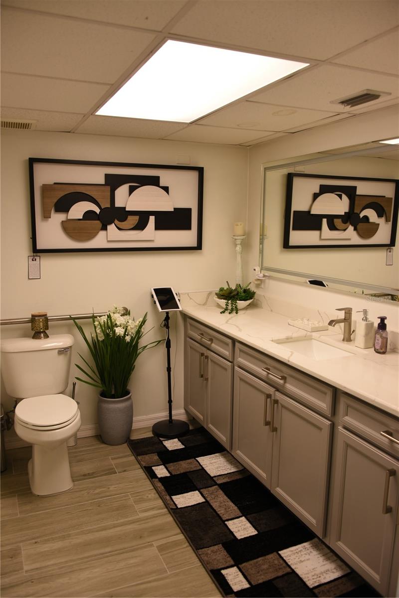 418 S TAMIAMI TRL #E3, OSPREY, FL — photo 12