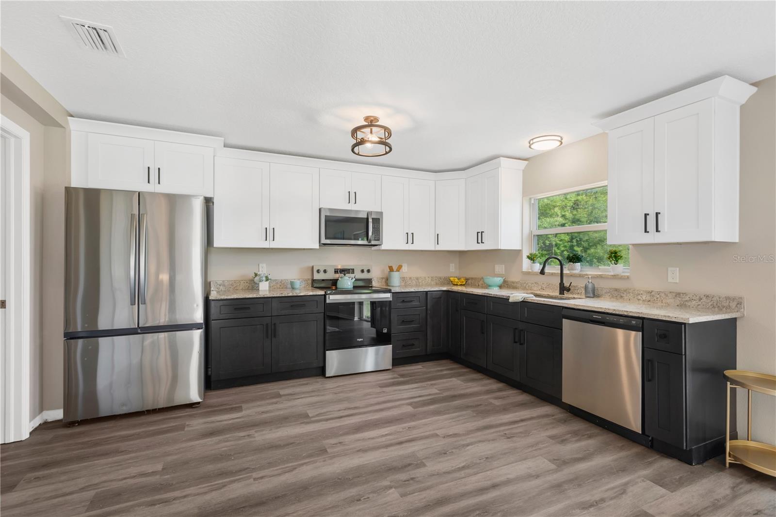 32200 BROOKSTONE DR, WESLEY CHAPEL, FL — photo 2