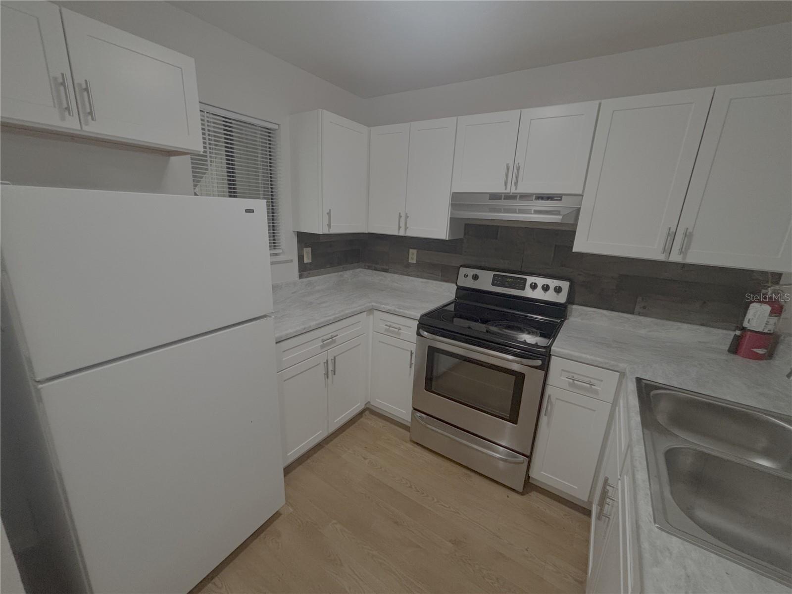 81 SE 16TH AVE #D-103, GAINESVILLE, FL — photo 7