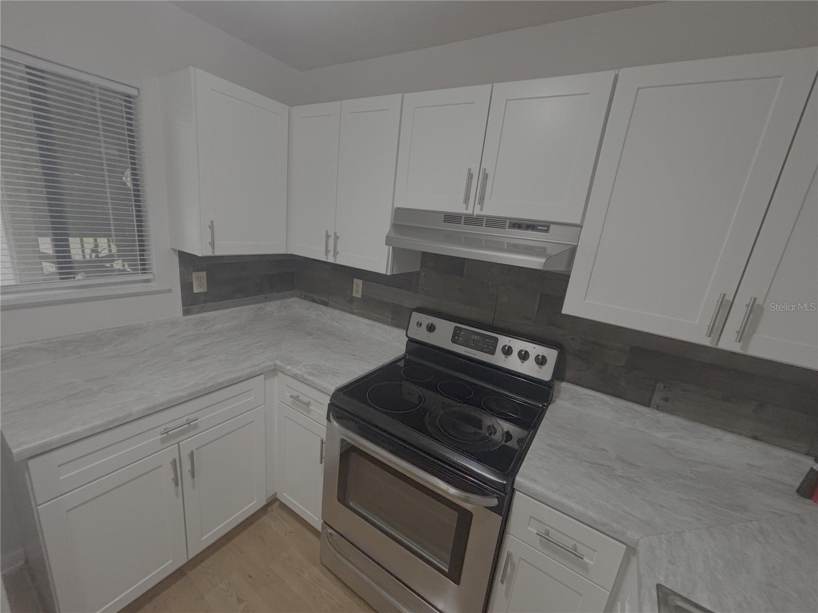 81 SE 16TH AVE #D-103, GAINESVILLE, FL — photo 8