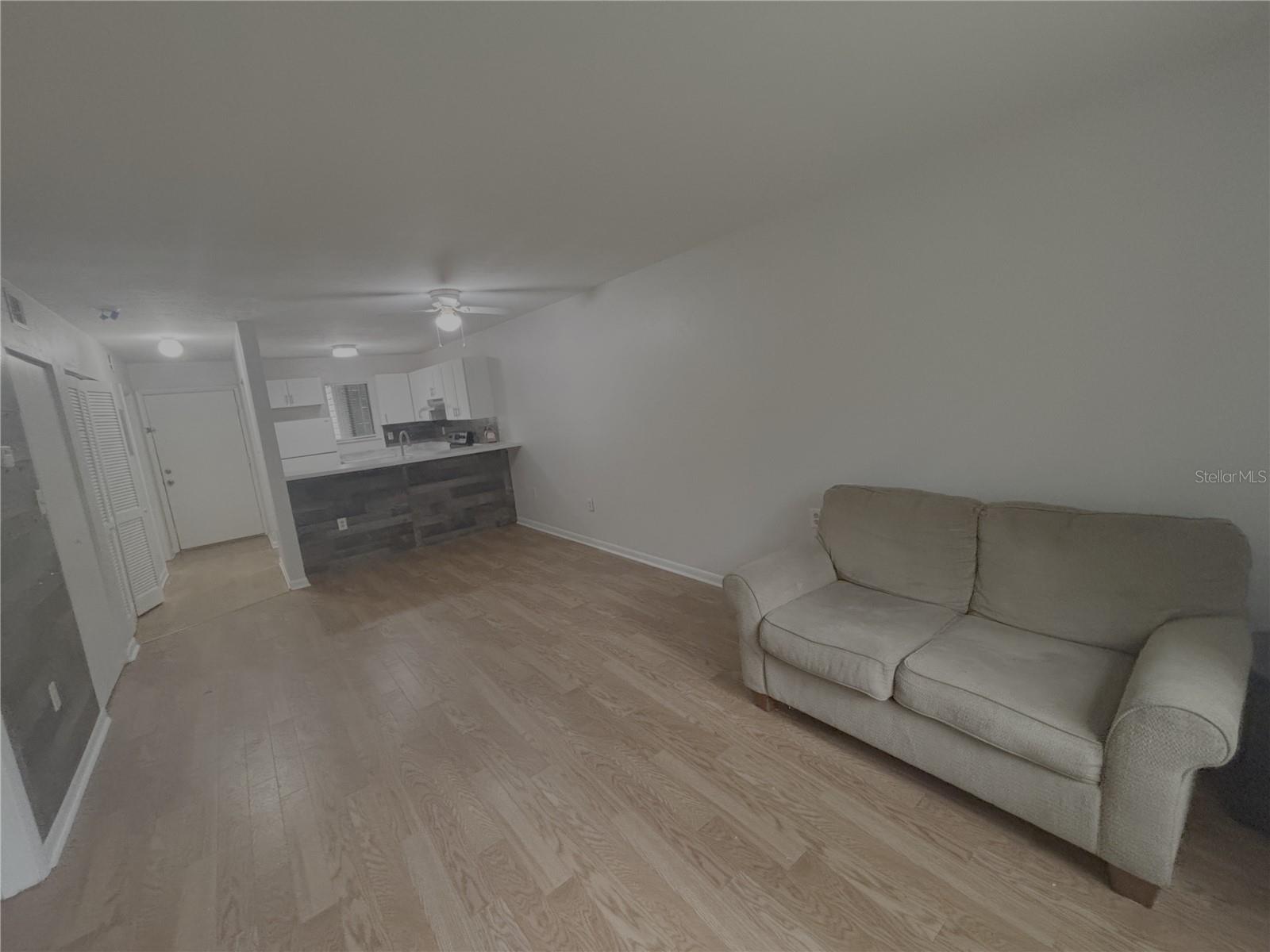 81 SE 16TH AVE #D-103, GAINESVILLE, FL — photo 13