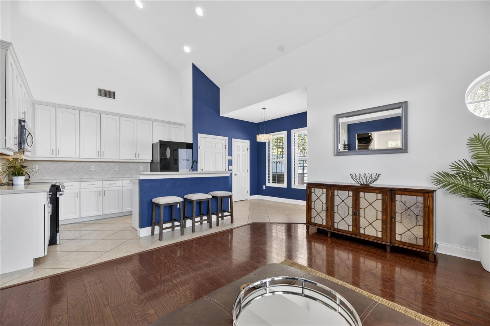 5536 LUMINAR POINTE LN, APOLLO BEACH, FL — photo 18