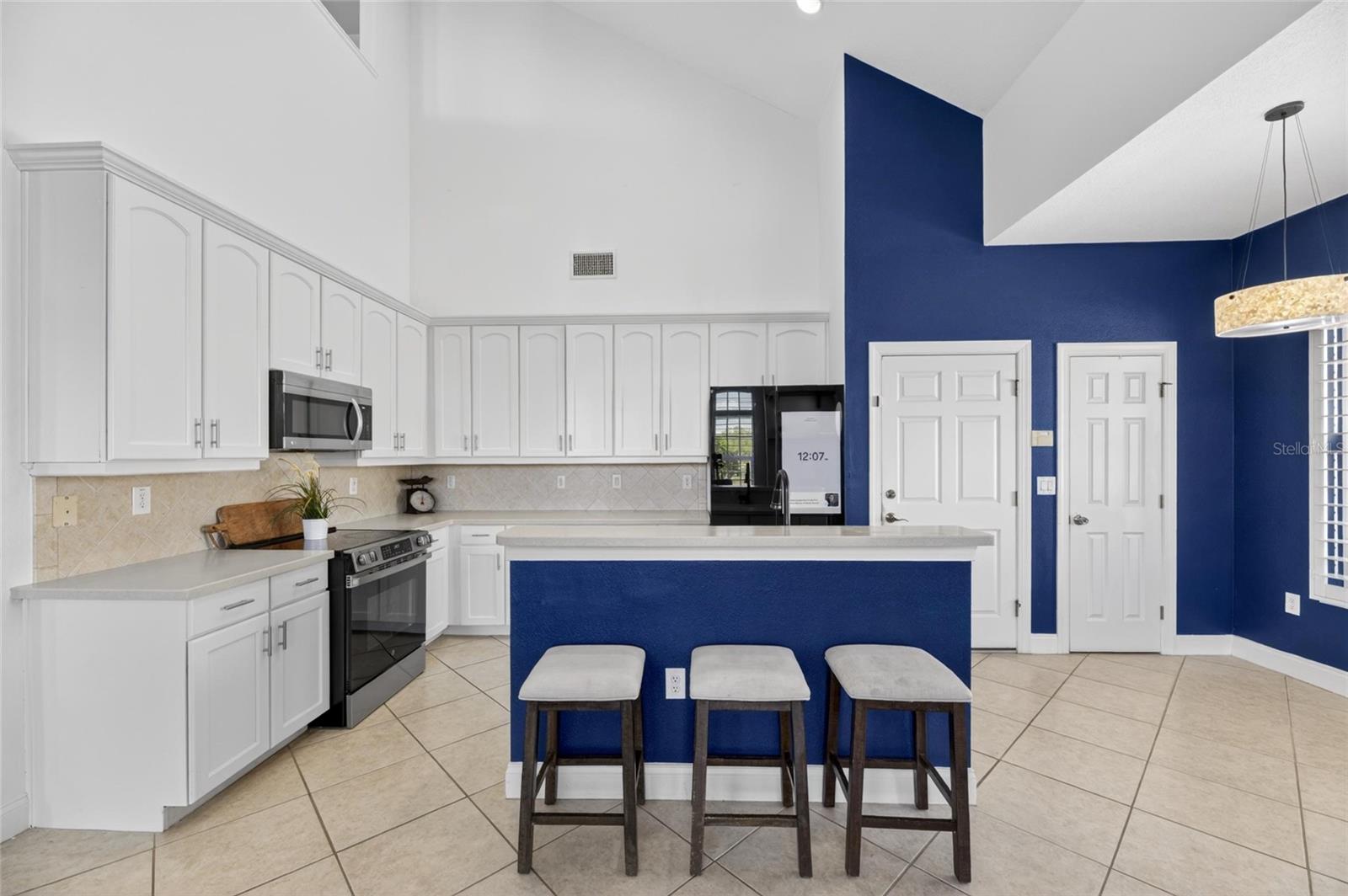 5536 LUMINAR POINTE LN, APOLLO BEACH, FL — photo 20