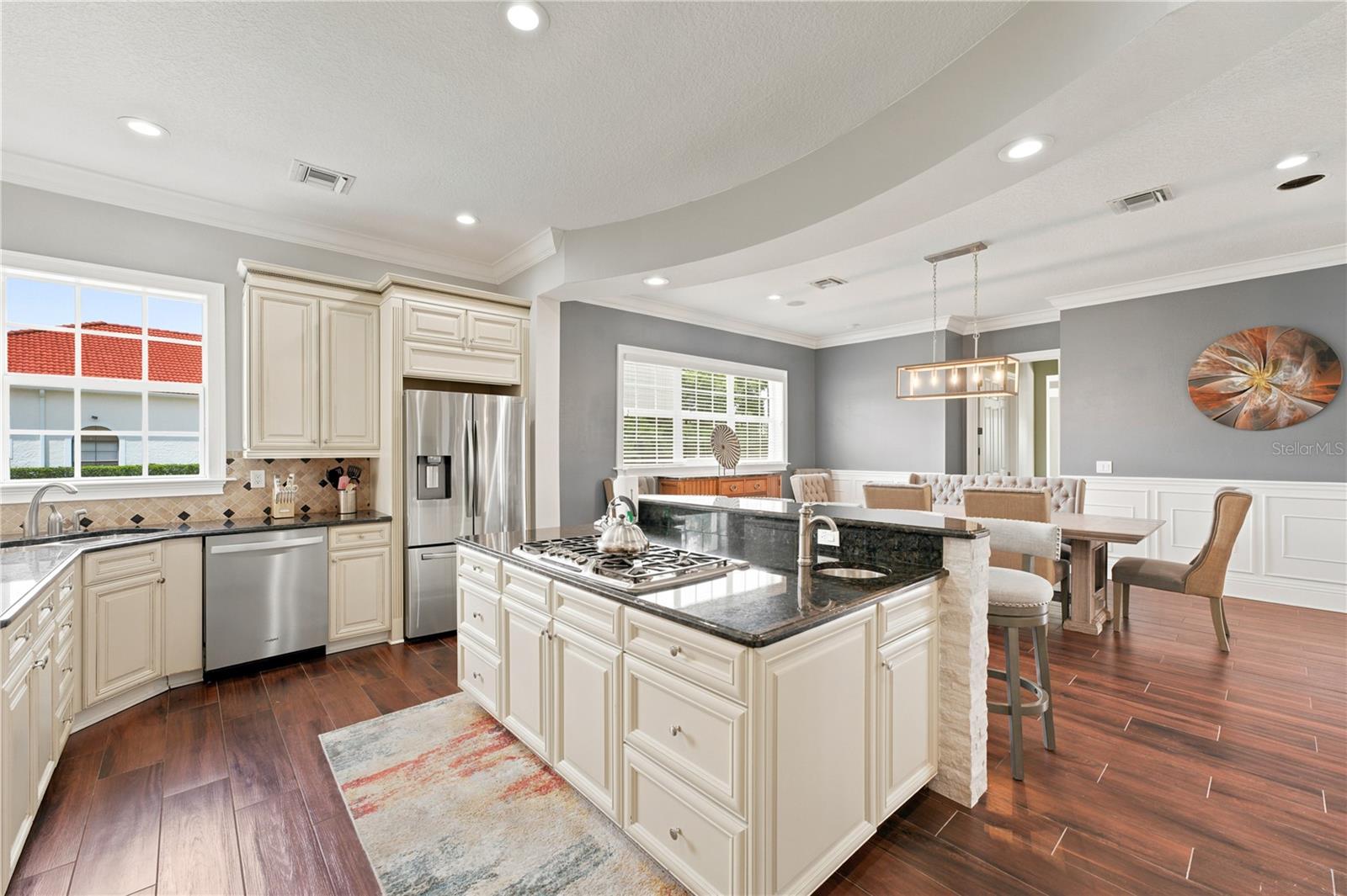 7481 GATHERING LOOP, REUNION, FL — photo 8