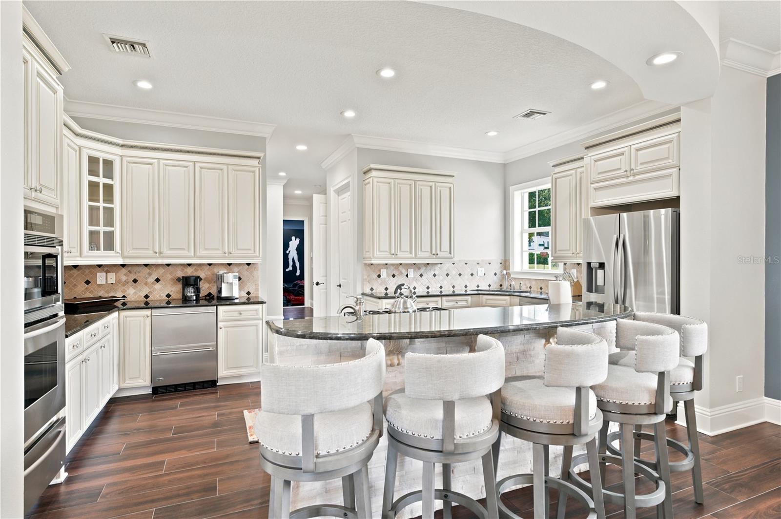 7481 GATHERING LOOP, REUNION, FL — photo 10