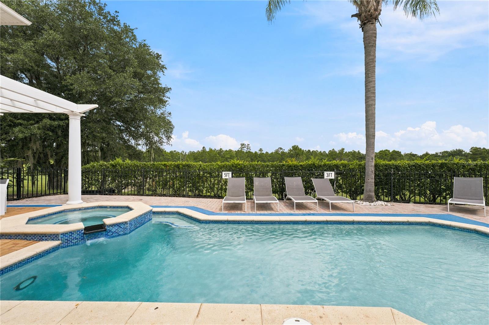 7481 GATHERING LOOP, REUNION, FL — photo 56