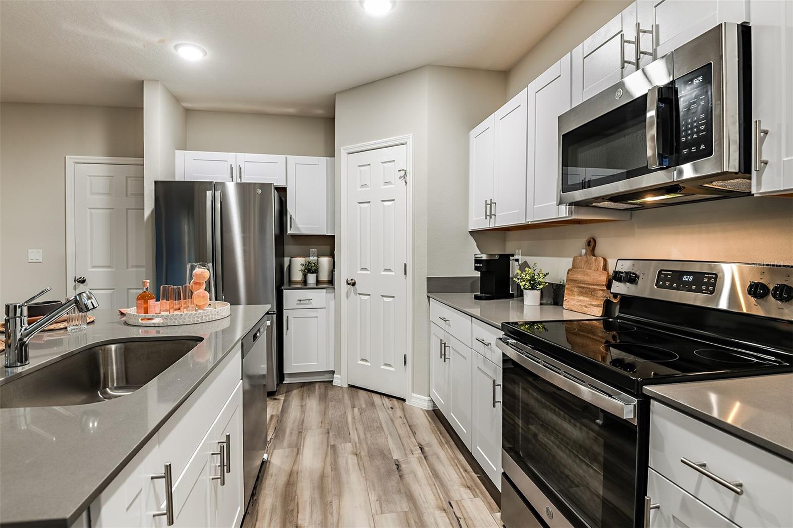 31685 OYSTER TRELLIS LN, WESLEY CHAPEL, FL — photo 11