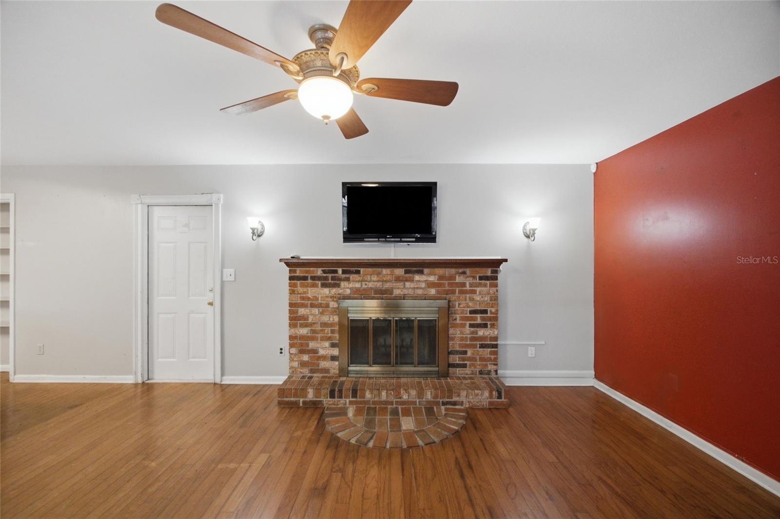 2969 FOREST CIR, SEFFNER, FL — photo 10