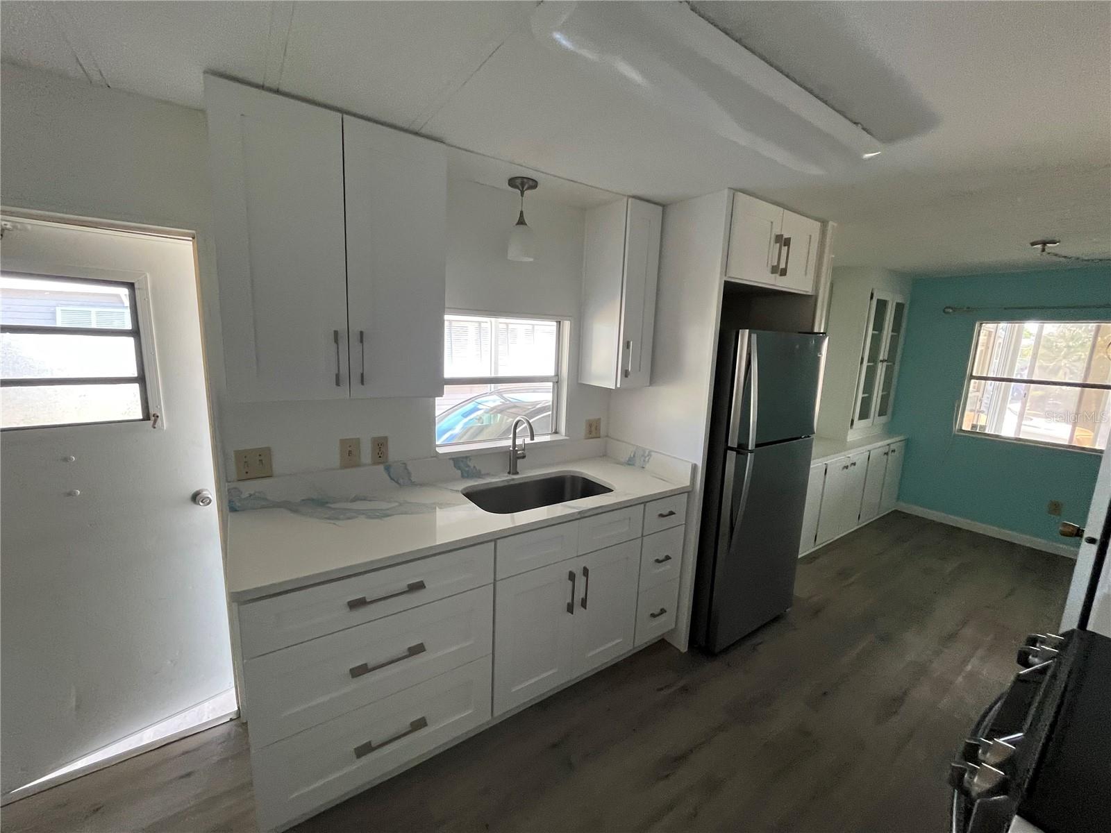 891 GRADO DR, VENICE, FL — photo 8