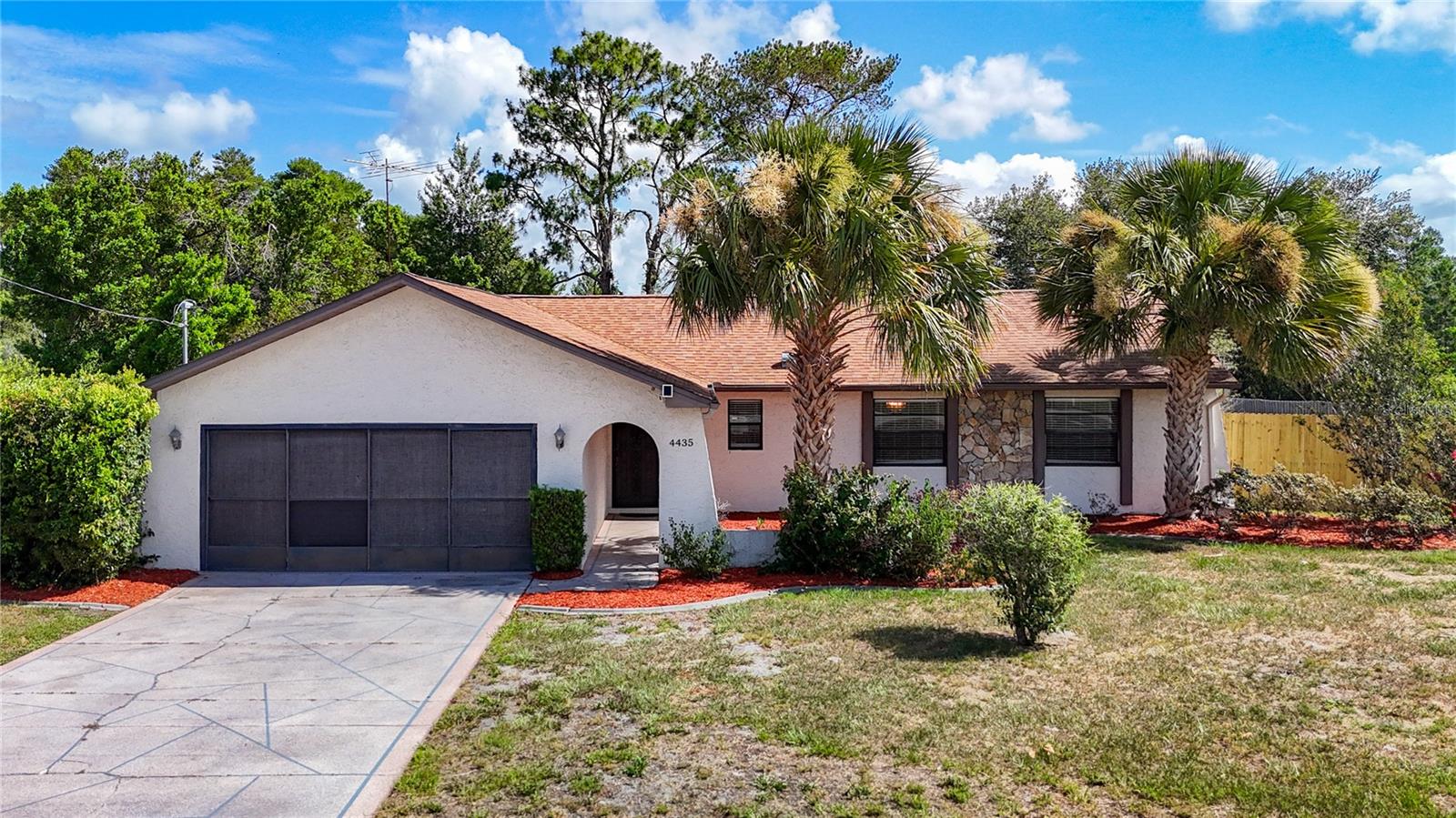 4435 BAYRIDGE CT, SPRING HILL, FL — photo 2