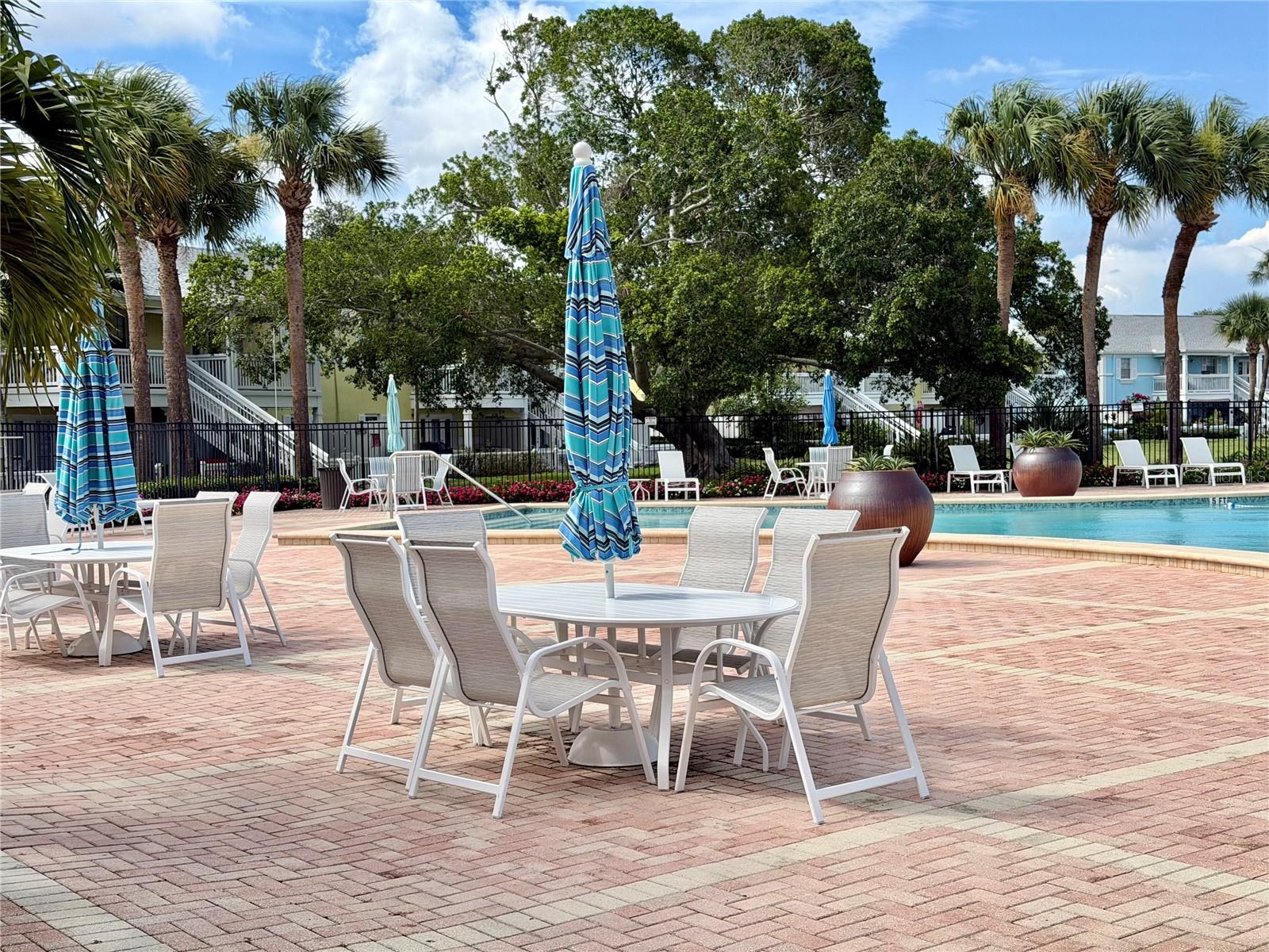 3751 POMPANO DR SE #3751, ST PETERSBURG, FL — photo 17